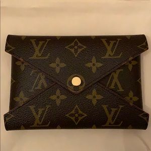Louis Vuitton Kirigami medium pouch